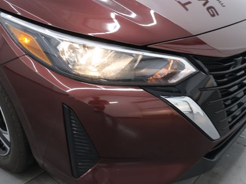 Used 2024 Nissan Sentra SV FWD image 21