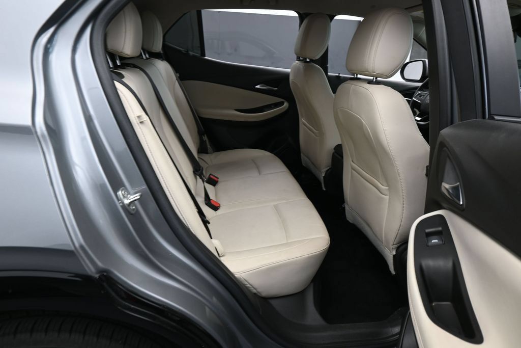 Used 2024 Buick Encore GX Sport Touring FWD image 34