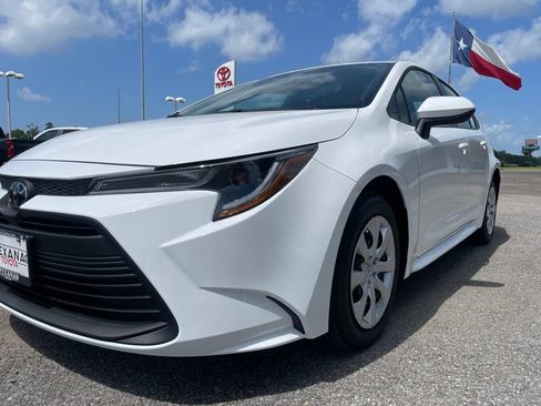 New 2026 Toyota Corolla LE FWD image 10