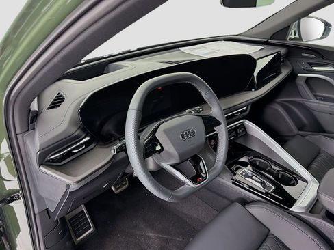 New 2025 Audi SQ5 Premium Plus image 9