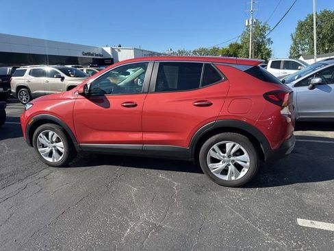 Certified 2024 Buick Encore GX Preferred FWD image 9