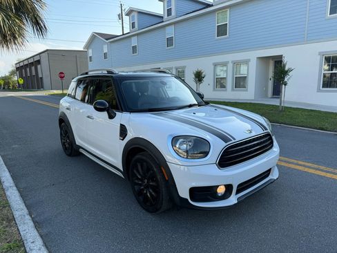 Used 2018 MINI Cooper Countryman FWD image 3