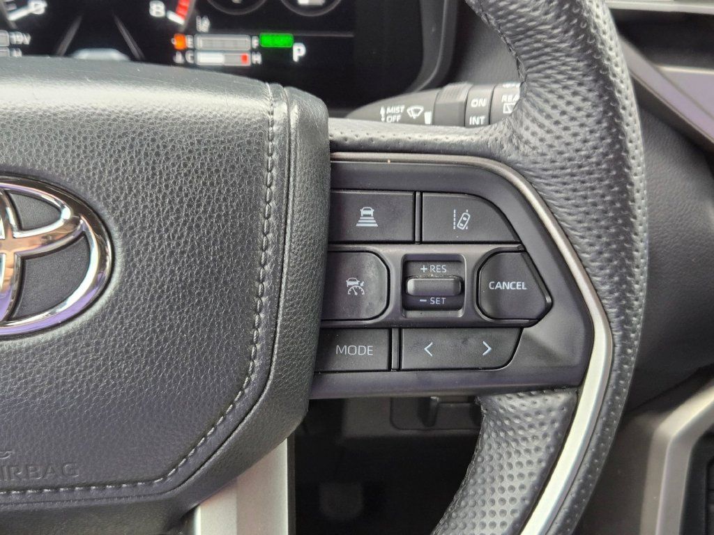 Used 2025 Toyota Sequoia Limited w/ Tow Technology Package AWD/4WD image 23