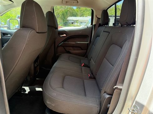 Used 2019 Chevrolet Colorado LT w/ LT Convenience Package AWD/4WD image 7