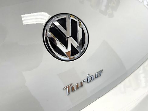 Used 2017 Volkswagen Beetle 1.8T Dune FWD image 60