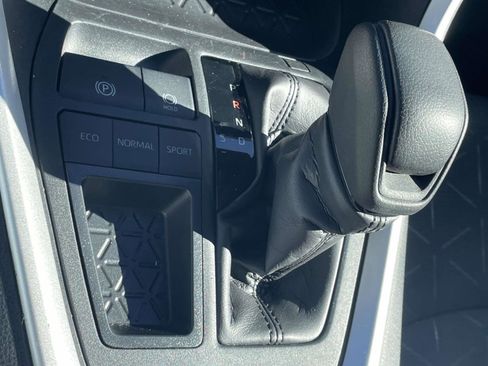 Used 2024 Toyota RAV4 XLE image 15