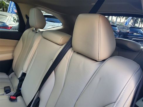 Used 2024 Acura MDX FWD w/ Technology Package image 13