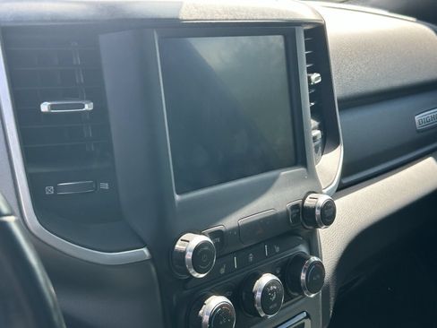 Used 2022 RAM 1500 Big Horn w/ Night Edition RWD image 10