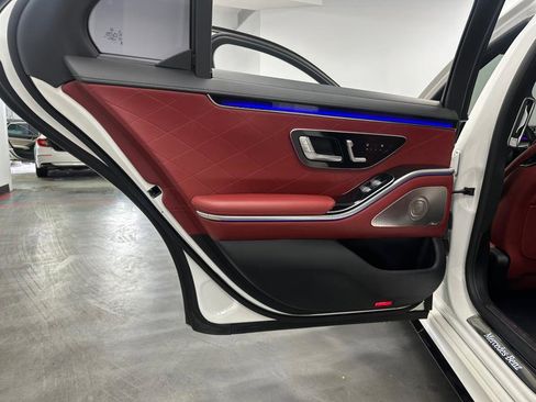 Used 2021 Mercedes-Benz S 580 4MATIC Sedan image 31