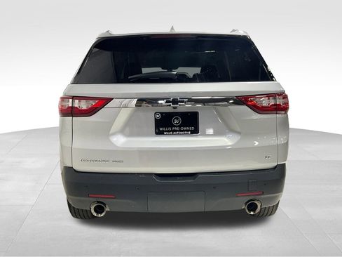 Used 2018 Chevrolet Traverse LT AWD/4WD image 6