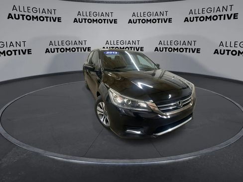 Used 2013 Honda Accord LX image 4