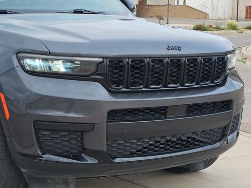 Used 2021 Jeep Grand Cherokee L Laredo AWD/4WD image 7