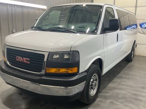 Used 2026 GMC Savana 3500 LT w/ LT Preferred Equipment Group RWD image 4
