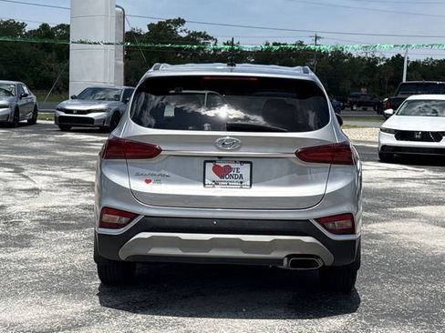 Used 2020 Hyundai Santa Fe SE FWD image 8