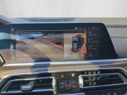 Used 2020 BMW X7 xDrive40i w/ Premium Package image 14