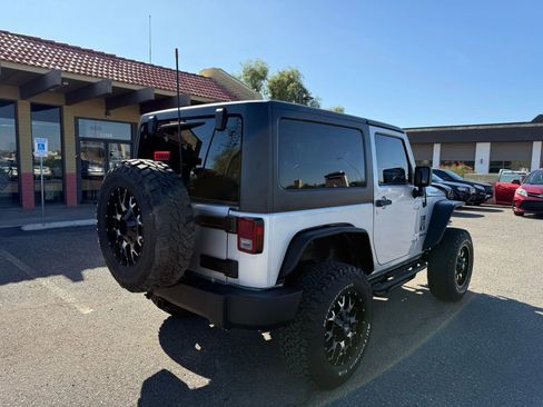 Used 2009 Jeep Wrangler X image 14