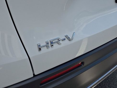 Used 2024 Honda HR-V Sport image 31