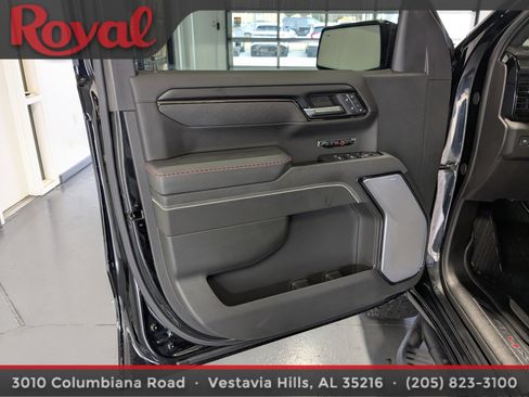 Used 2024 GMC Sierra 1500 AT4X image 16