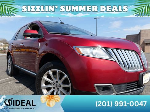 Used 2013 Lincoln MKX AWD image 1