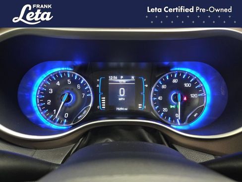 Used 2023 Chrysler Voyager LX FWD image 15