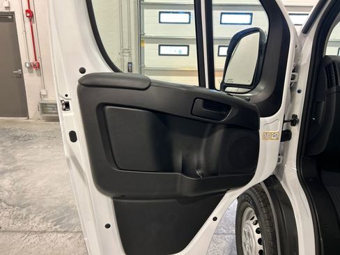 New 2026 RAM ProMaster 1500 w/ Convenience Group image 14