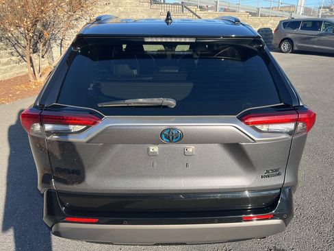 Used 2020 Toyota RAV4 XSE image 13