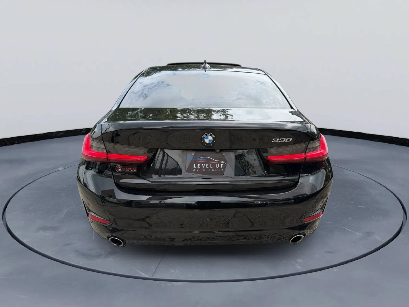 Used 2020 BMW 330i Sedan w/ Convenience Package RWD image 6