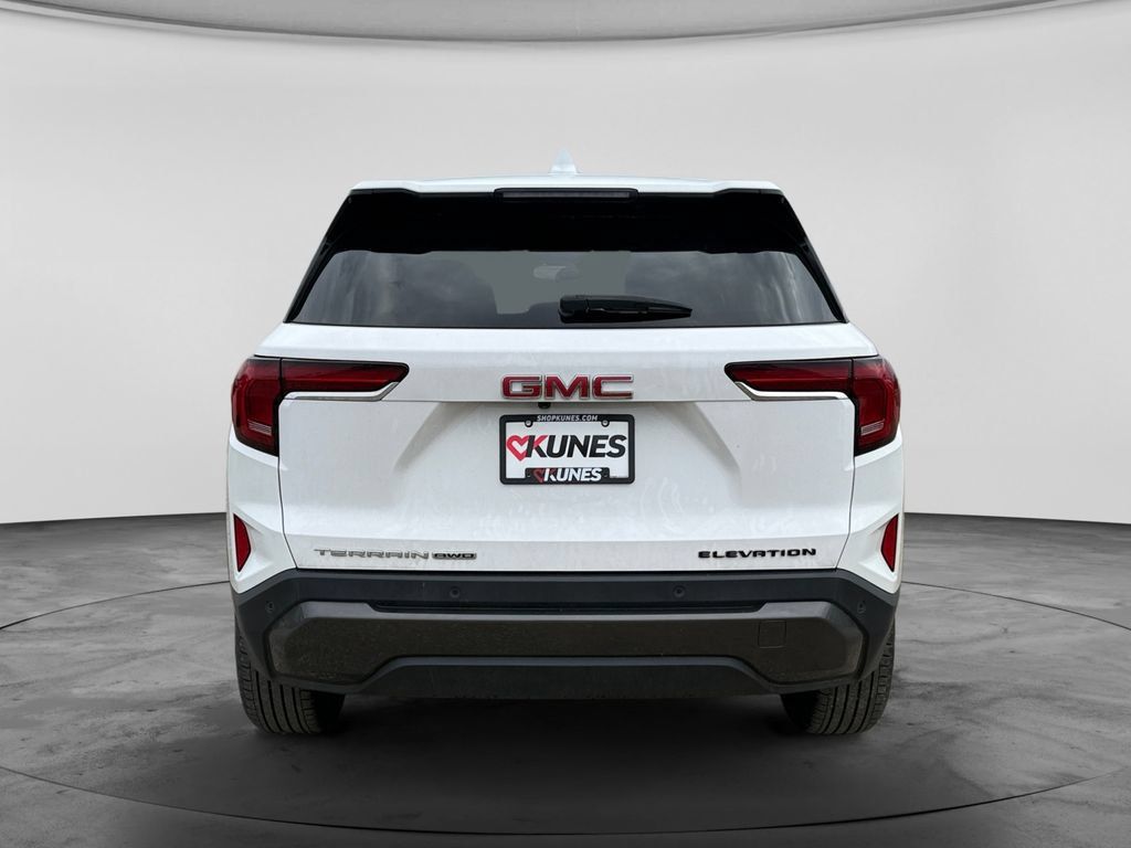 Used 2025 GMC Terrain Elevation AWD/4WD image 8