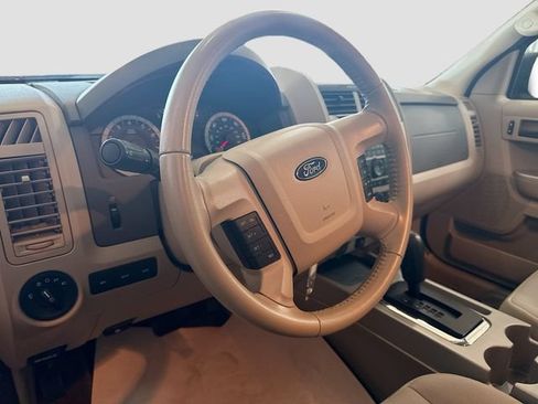 Used 2012 Ford Escape XLT FWD image 10