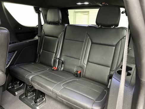 Used 2023 GMC Yukon Denali AWD/4WD image 14