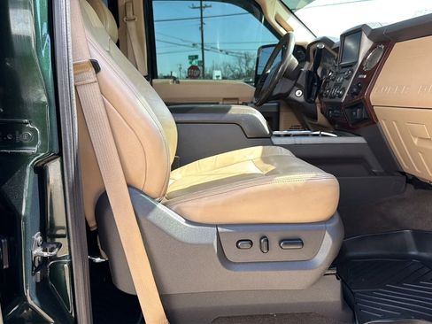 Used 2013 Ford F250 Lariat w/ Lariat Ultimate Pkg image 17