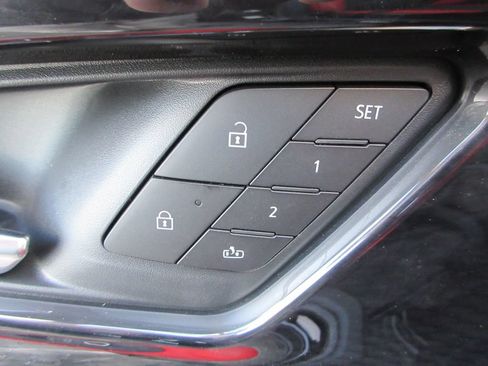 New 2026 Chevrolet Blazer EV RS FWD image 24