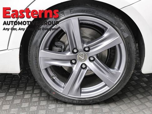 Used 2018 Lexus IS 300 AWD w/ Comfort Package image 8