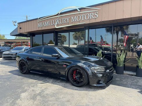 Used 2021 Dodge Charger Scat Pack RWD image 2