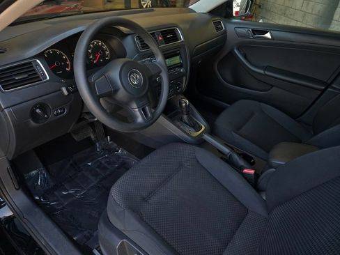 Used 2014 Volkswagen Jetta S FWD image 10
