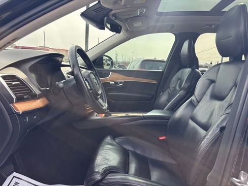 Used 2016 Volvo XC90 T6 Inscription w/ Vision Package image 9
