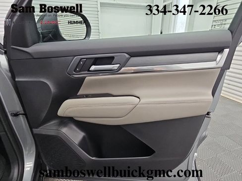 New 2026 GMC Terrain Elevation w/ Elevation Premium Package AWD/4WD image 40