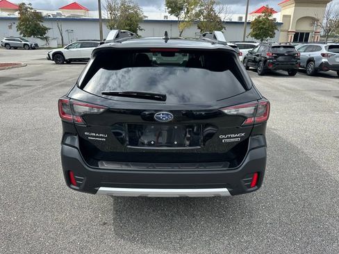 Used 2021 Subaru Outback Touring image 6