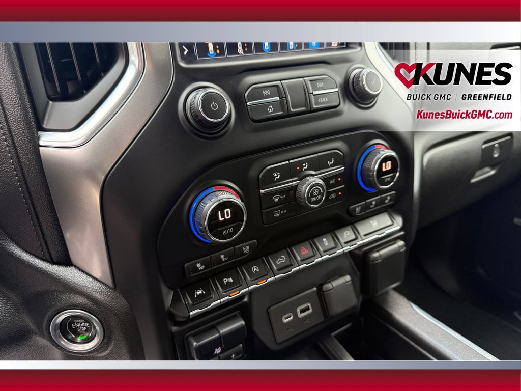 Used 2021 Chevrolet Silverado 1500 LTZ w/ LTZ Premium Package AWD/4WD image 17
