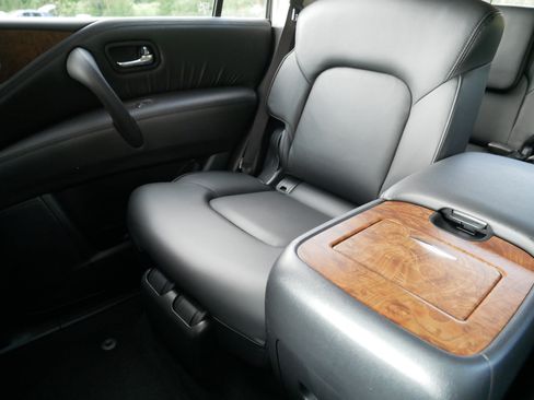 Certified 2024 Nissan Armada SL w/ Captain's Chairs Package AWD/4WD image 12