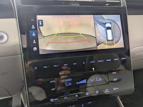 Certified 2022 Hyundai Tucson Limited FWD image 23