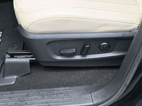 Used 2023 INFINITI QX60 Pure AWD/4WD image 15
