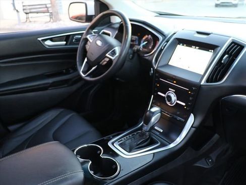 Used 2017 Ford Edge Titanium w/ Equipment Group 301A image 11