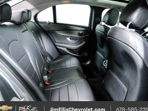 Used 2019 Mercedes-Benz C 300 Sedan image 19
