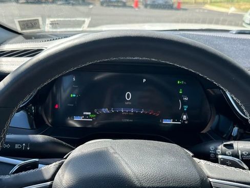 Used 2023 Jeep Grand Cherokee 4WD 4xe image 23