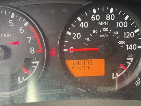 Used 2013 Nissan Xterra S AWD/4WD image 5