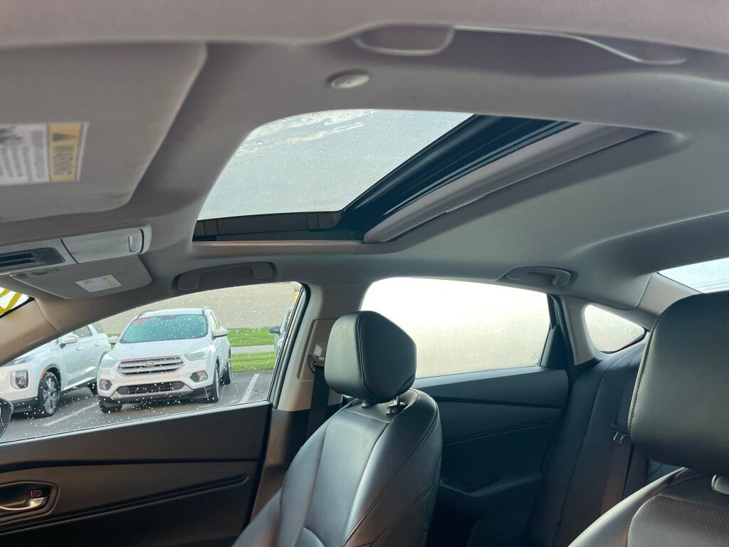 Used 2024 Honda Accord EX-L image 9
