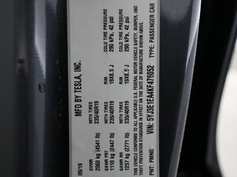 Used 2019 Tesla Model 3 Standard Range Plus RWD image 29