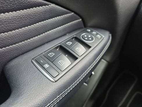 Used 2018 Mercedes-Benz GLE 350 4MATIC image 23