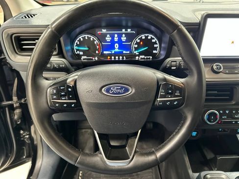 Used 2024 Ford Maverick Lariat w/ Black Appearance Package AWD/4WD image 16